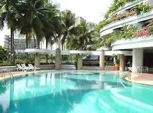 Eastin Lakeside Hotel Bangkok Exterior photo